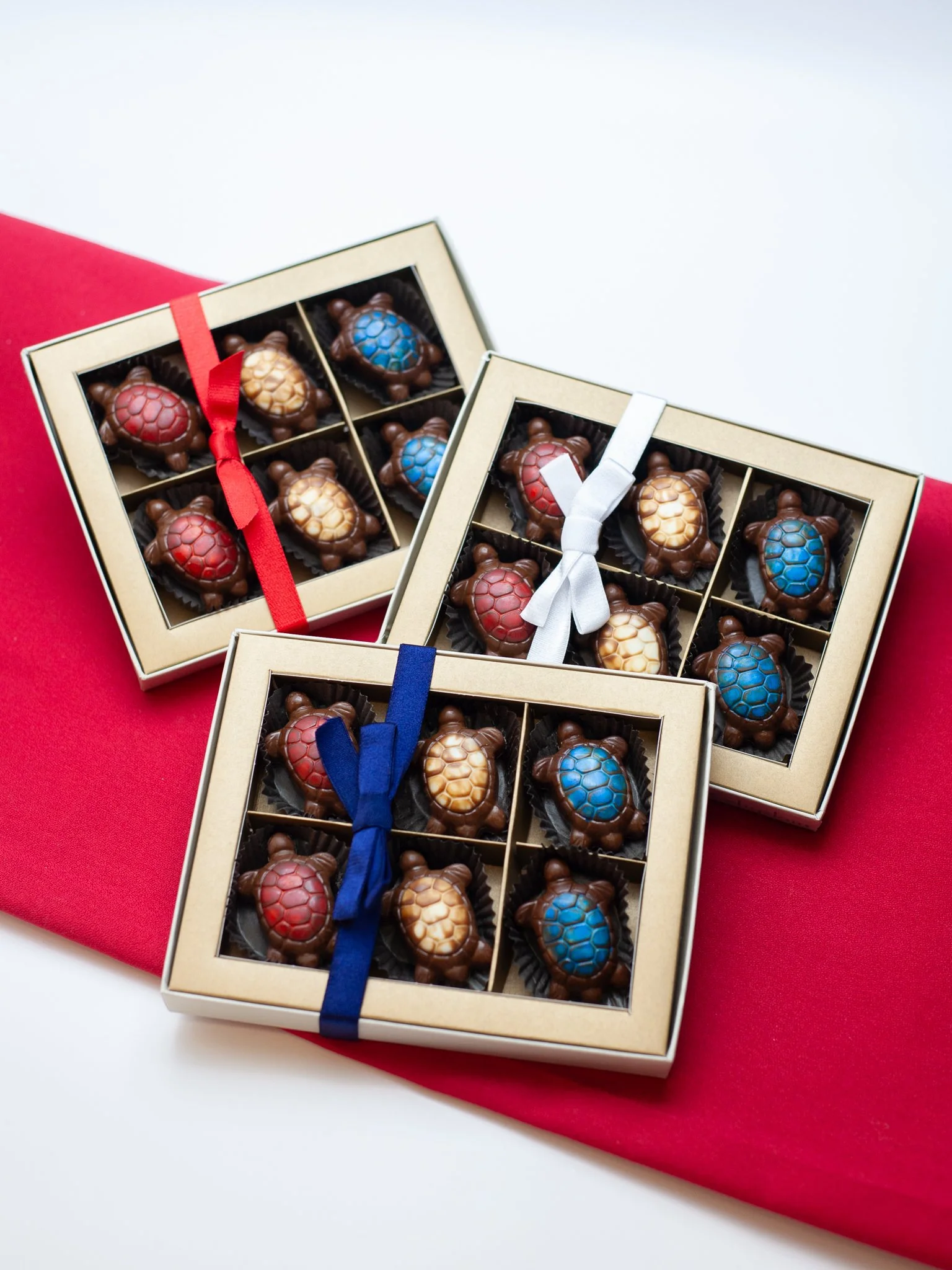 Coral Mosaique Collection — Ghyslain Chocolatier